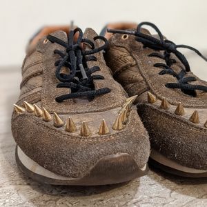 Frye sneakers size 7 women gold spikes detail